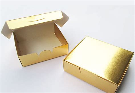 gold metalic boxes|Gold Boxes: Stylish & Affordable Packaging Solutions.